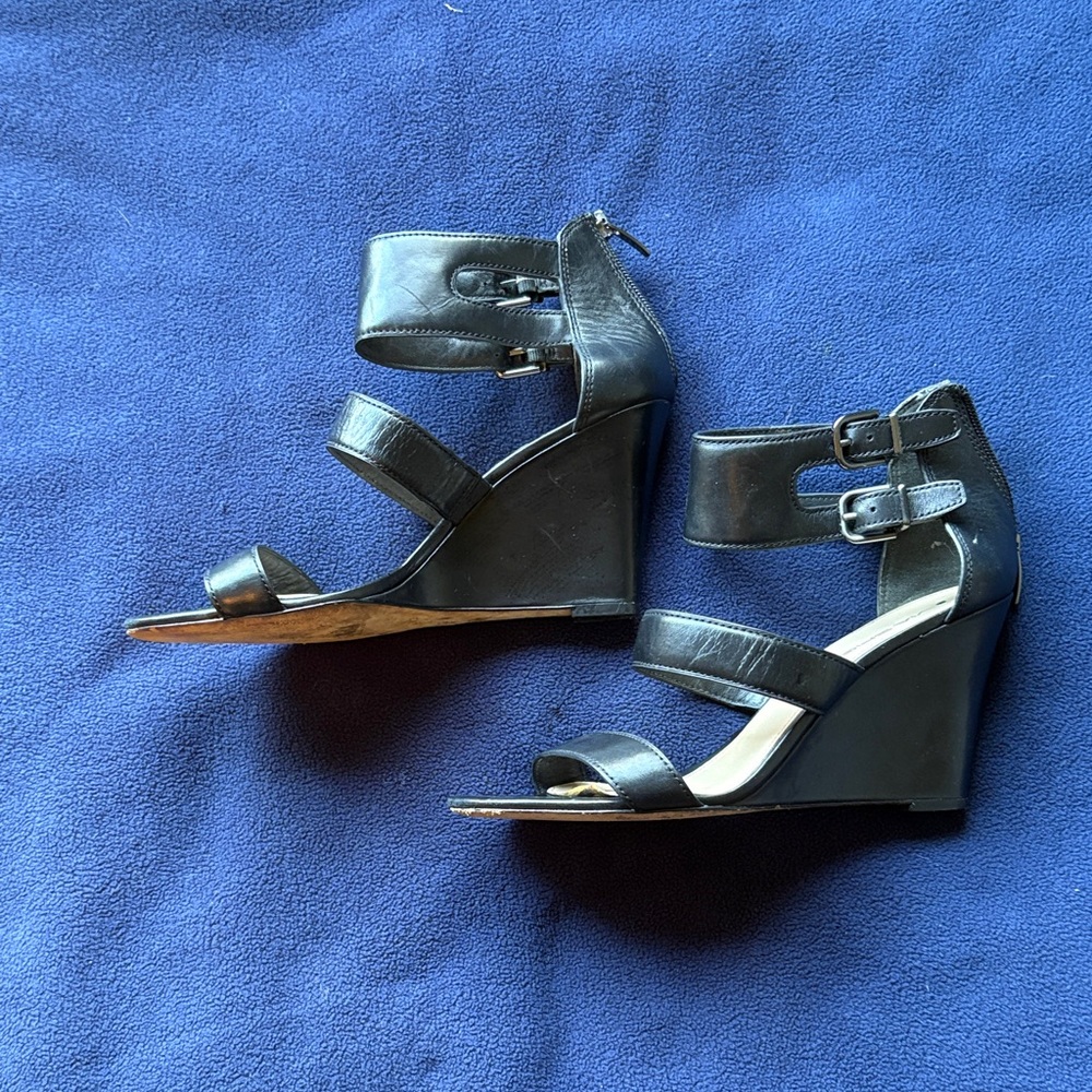 Via Spiga Black Leather Wedges